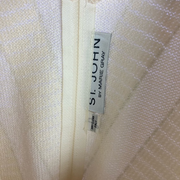 ☀️St. John by Marie Gray knit Pleated front Dress with belt - Picture 6 of 14